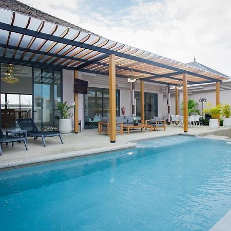 Gold Chariot Pool Villa, Phuket - Sha Plus Certified Bang Tao Beach  Extérieur photo