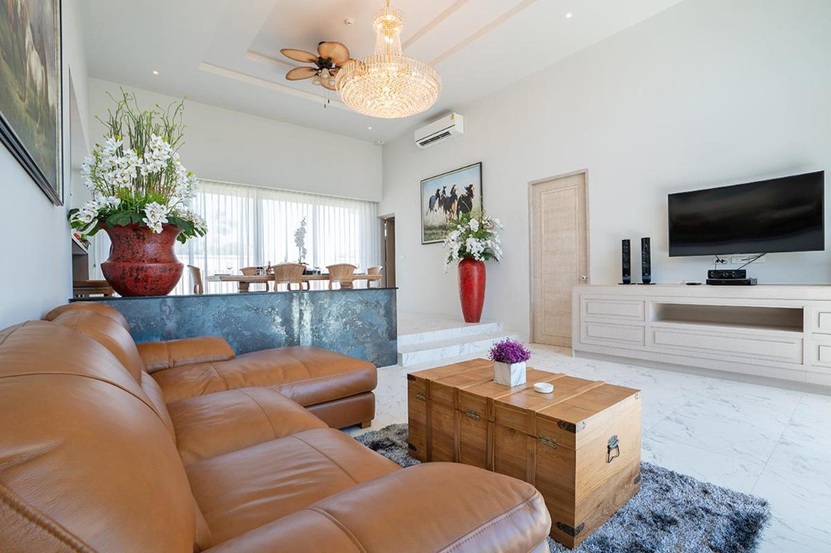 Gold Chariot Pool Villa, Phuket - Sha Plus Certified Bang Tao Beach  Extérieur photo